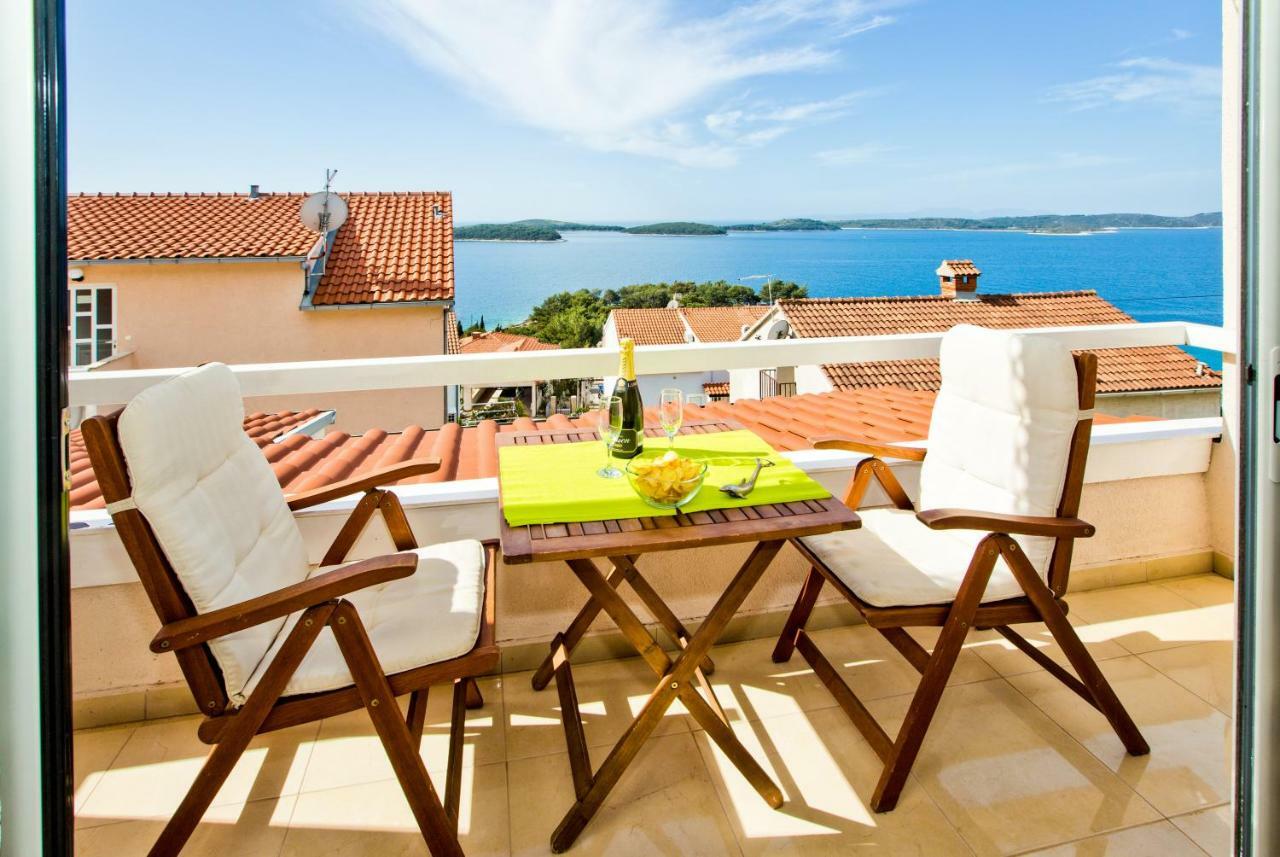 Apartments Tatjana Dominis Hvar Town Exterior foto